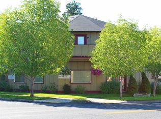 405 NE Seward Ave APT 02, Bend, OR 97701