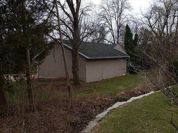 3rd image of 2111 N County Road F