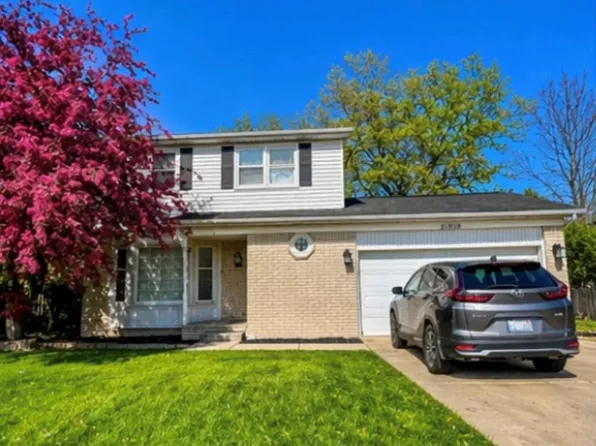 21059 Tiffany Dr, Woodhaven, MI 48183