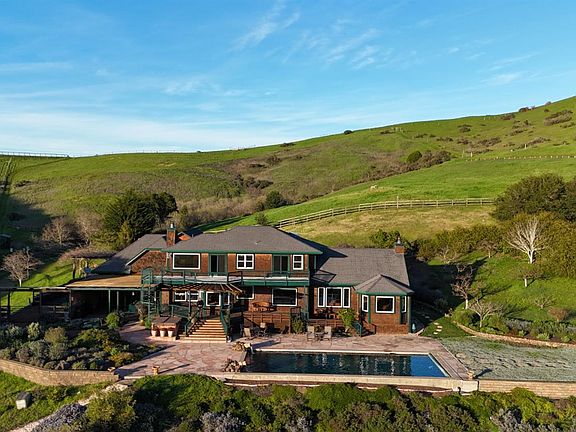 2nd image of 6381 Nicasio Valley Road