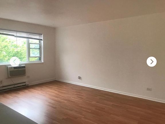 2nd image of 5920 N Kenmore Ave APT 306