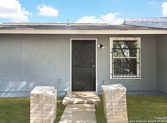 5th image of 5919 Fairmeade St