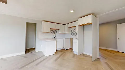 272 Lisbon St #1 — Photo 4
