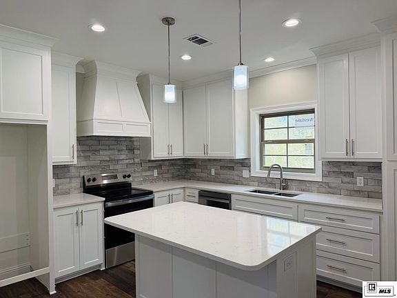 4th image of 2103 Beech Ave