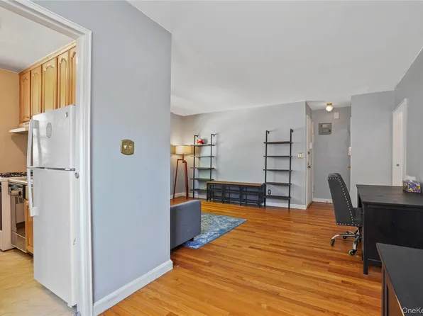 84-18 155th Avenue image 15 of 26