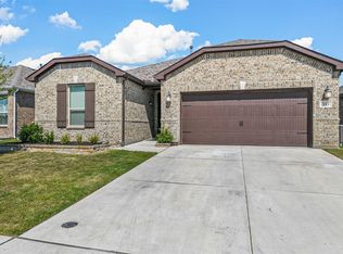 333 Wild Onion Ln, Fort Worth, TX 76131