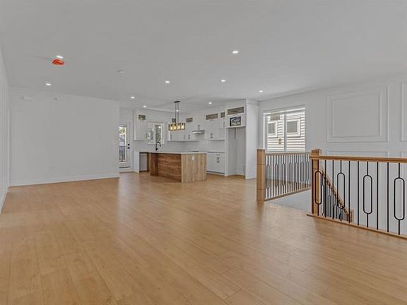 3rd image of 8544 Cedar St