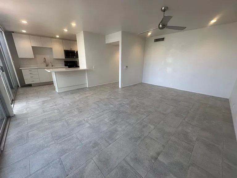 4225 N 36th St #5 — Photo 10