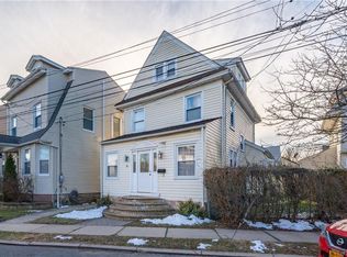 42 Chauncey Ave, New Rochelle, NY 10801