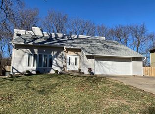 8736 Cleveland Ave, Kansas City, KS 66109