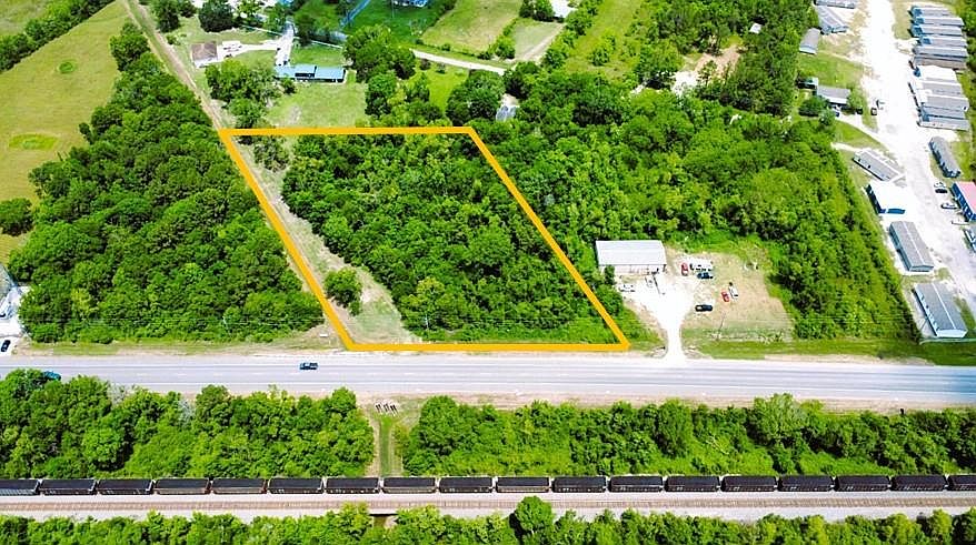 2nd image of 13290 Fm 1960 Rd E