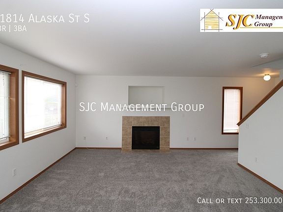 2nd image of 11814 Alaska St S