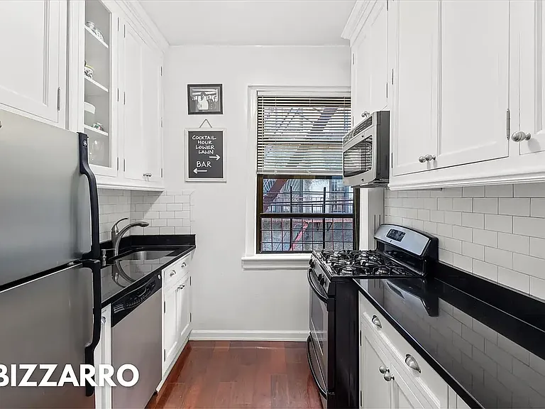 854 W 181st St #5D — Photo 5