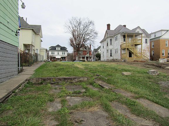 5th image of 649 Mulberry Ave