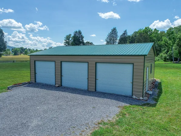 449 Island View Dr, Church Hill, TN 37642