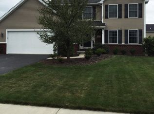 1737 Horseshoe Bend Dr, Perrysburg, OH 43551