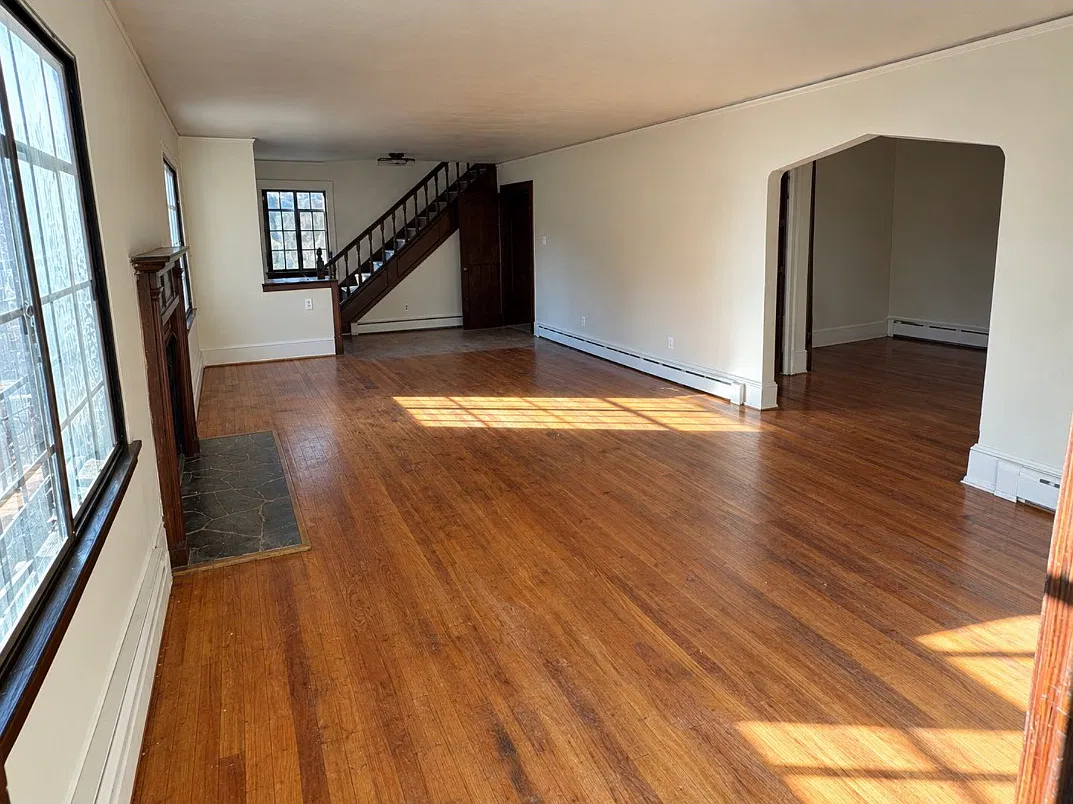 22 Lake St — Photo 2