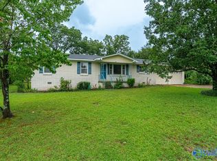 800 Enslen St SW, Hartselle, AL 35640