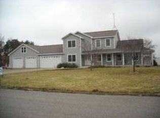 17142 Apache Trl, Three Rivers, MI 49093