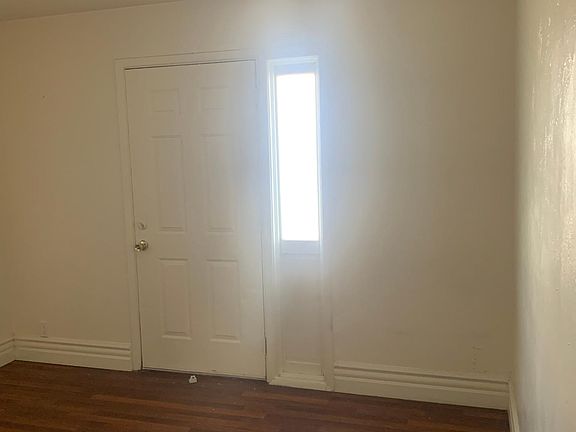 5th image of 345 N Lesueur