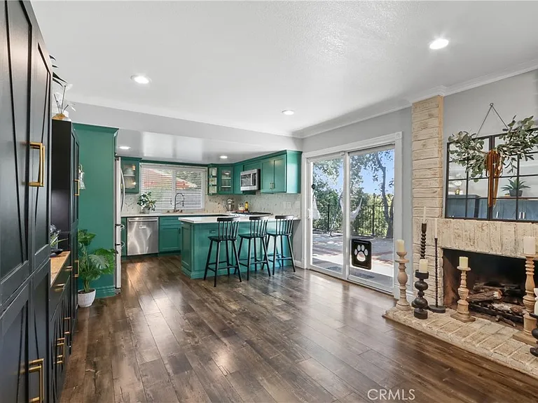 915 N Shaftesbury Ave — Photo 10