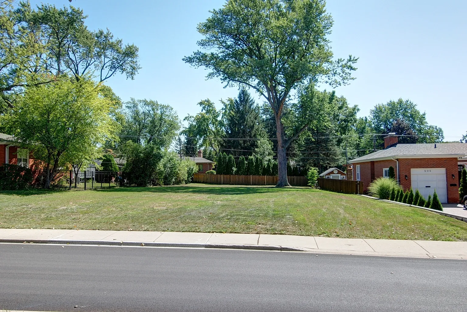 503 W Lonnquist Blvd photo 1