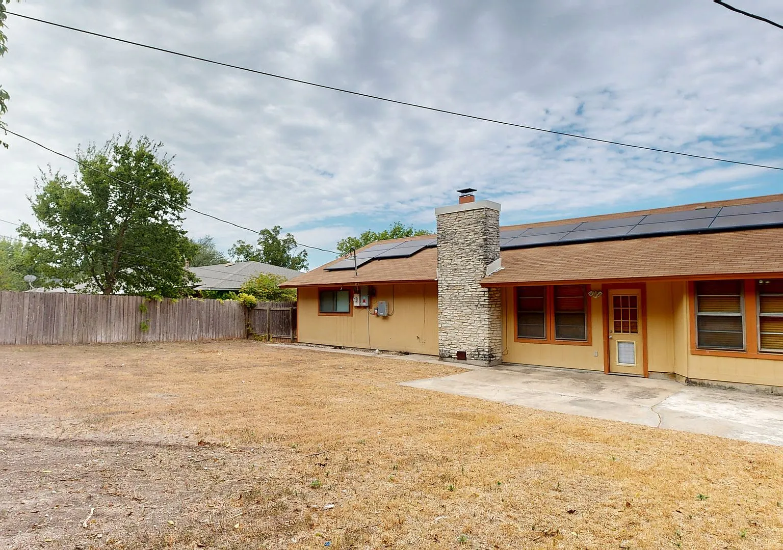 2 Weeks Free + $1,395 Rent In Harker Heights! — Photo 4