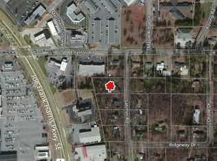 1 Latimer Rd, Cartersville, GA 30121