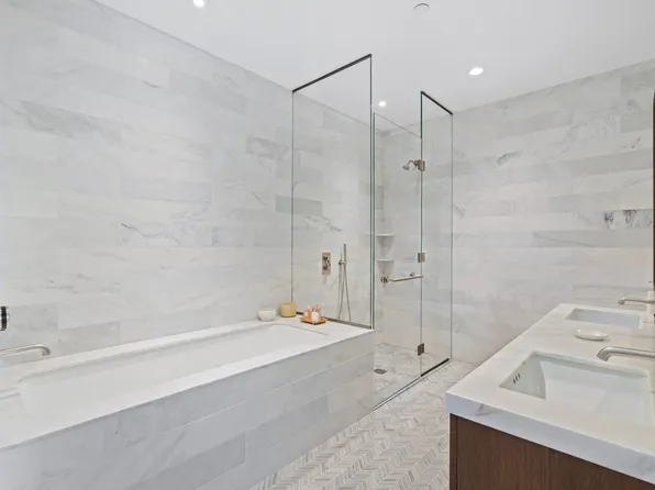 180 Front Street image 10 of 24