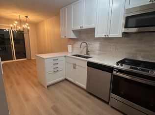 11117 Xavier Cir, Bloomington, MN 55437