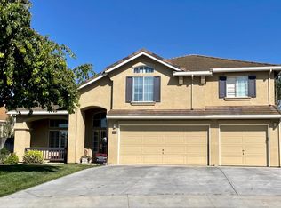 1251 Sequoia Ct, Hollister, CA 95023