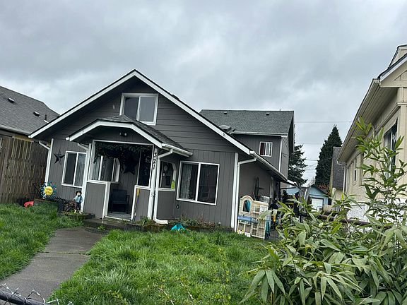 2nd image of 321 15th Ave