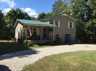 8385 Oak Springs Rd, Nunnelly, TN 37137