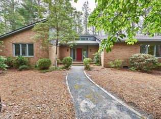 191 Pine Ridge Dr, Whispering Pines, NC 28327