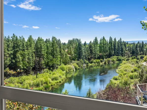 2582 NW 1st St, Bend, OR 97703