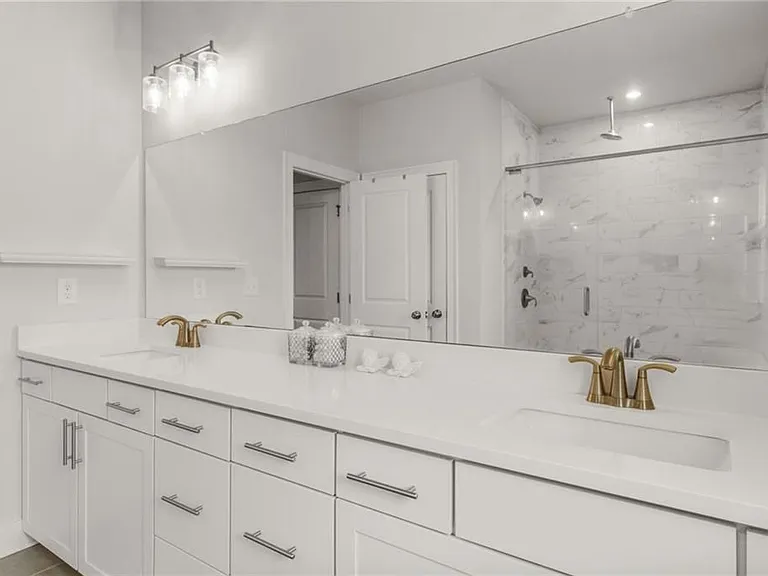 1153 Rivard Cir — Photo 33