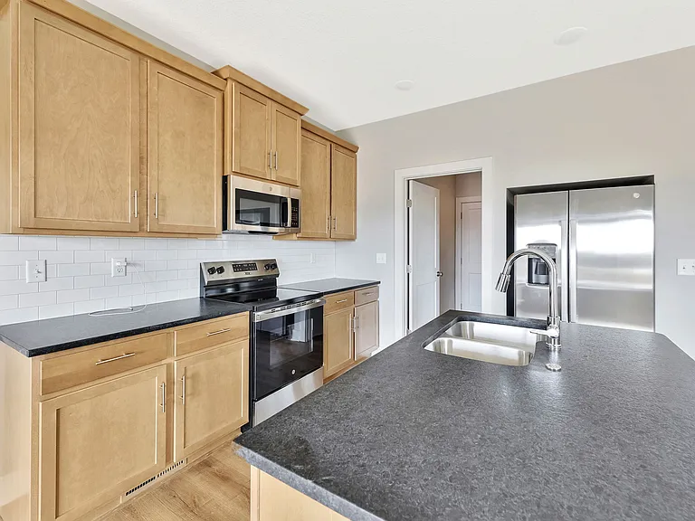 584 Long Path Ct — Photo 16