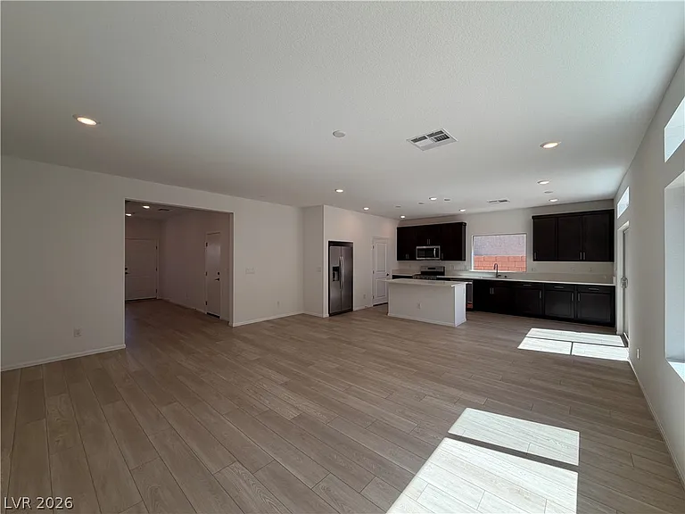 10021 Cooper Mountain St — Photo 6