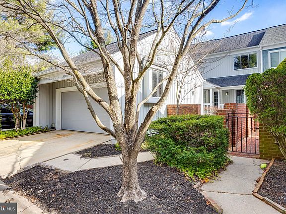 2nd image of 20621 Highland Hall Dr