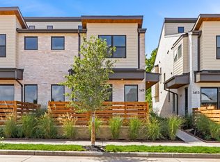 Elm Plan, Wildridge Townhomes, 6to64l Oak Pt, TX 75068