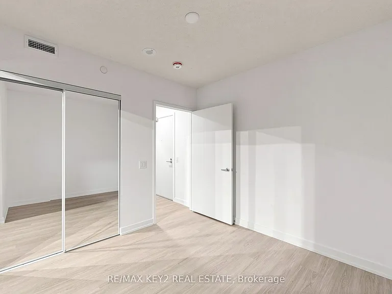 4010 Eglinton Ave W #216 — Photo 20