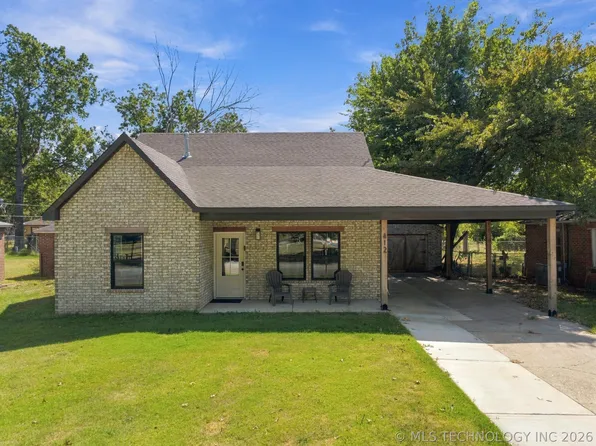 412 Park St, Pryor, OK 74361