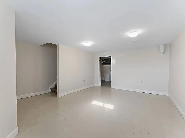 65 Fort St #47 — Photo 10