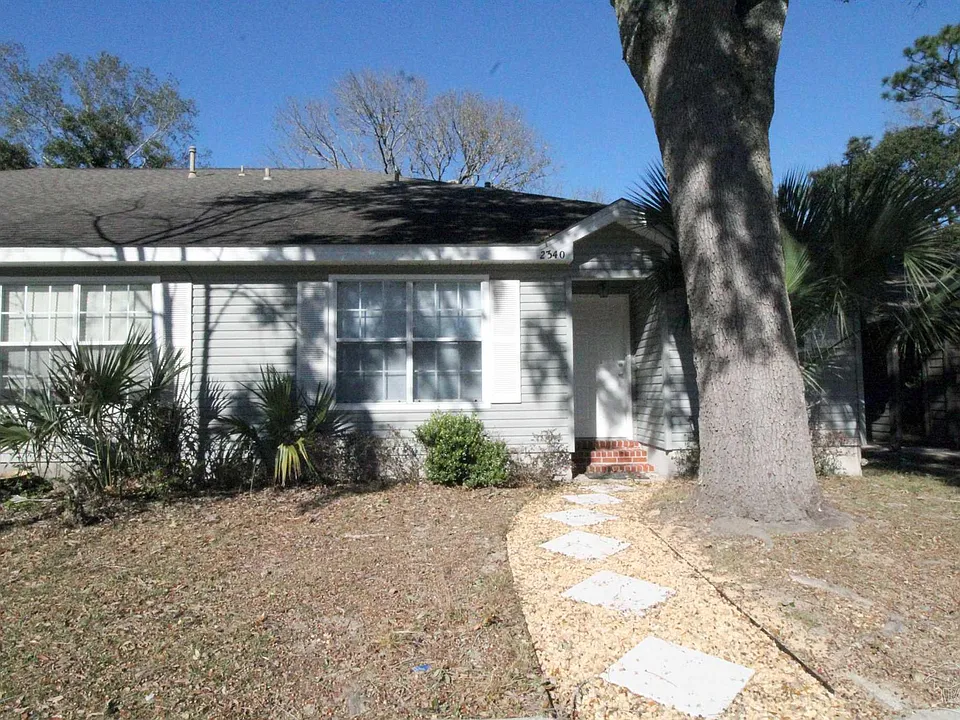 2340 Shoal Creek Dr