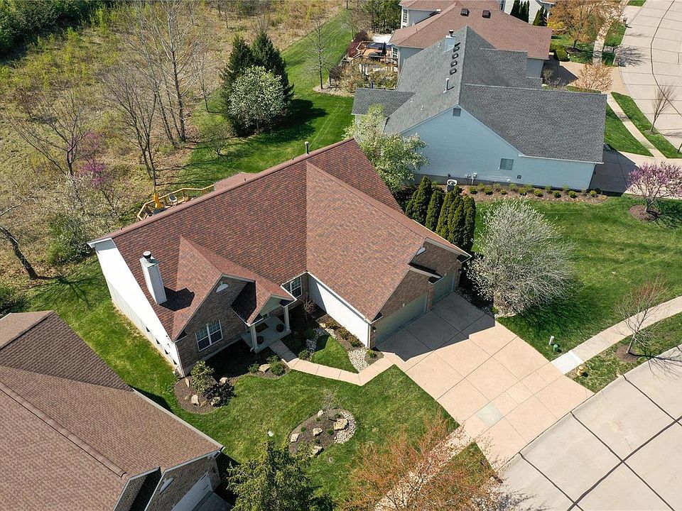 1st image of 15215 Brightfield Manor Dr
