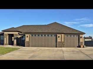 6627 Whetstone Dr, Pasco, WA 99301