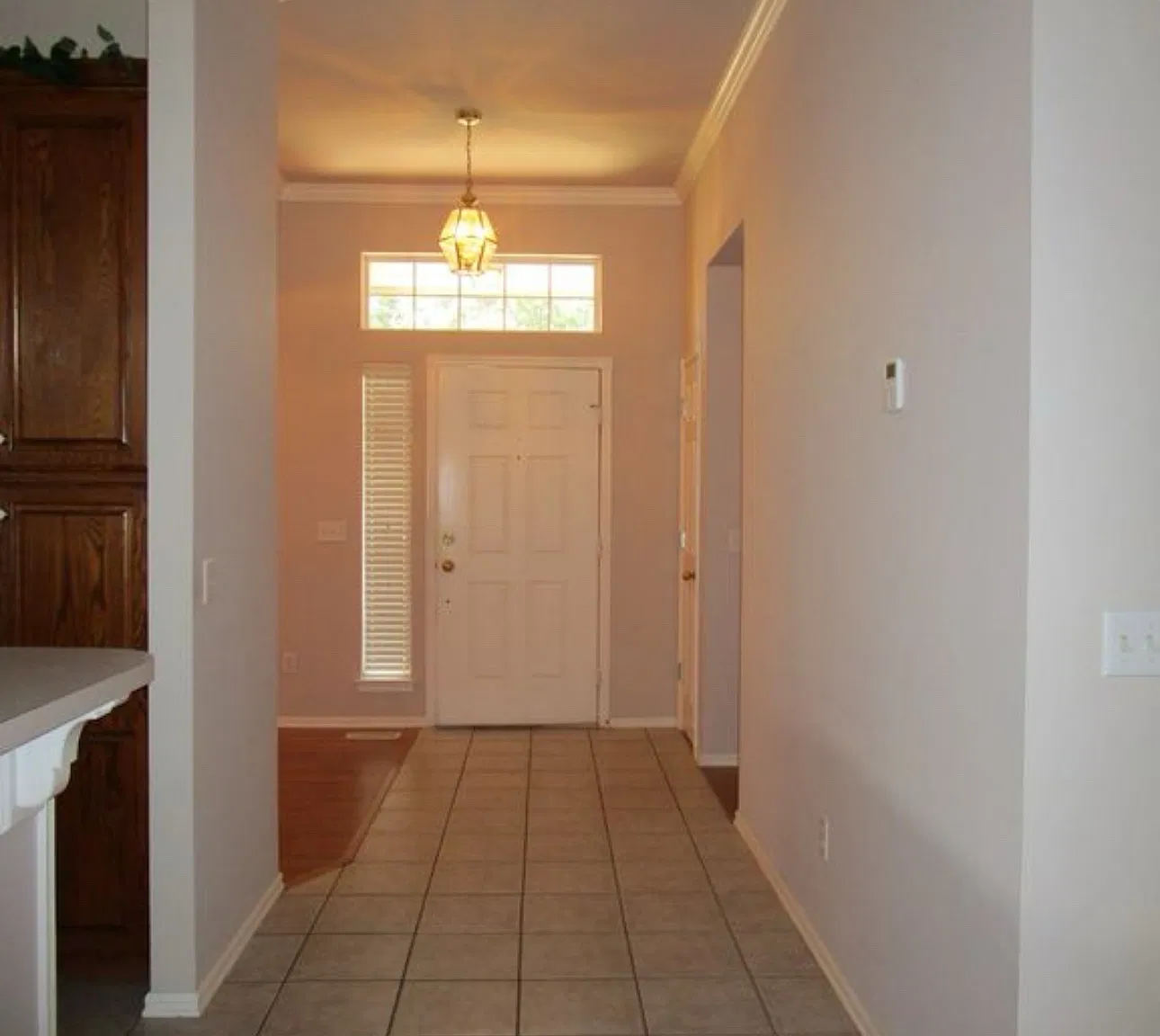 7616 Sandlewood Dr — Photo 2