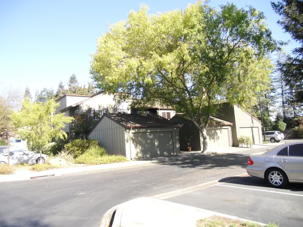 103 Willow Hill Ct, Los Gatos, CA 95032