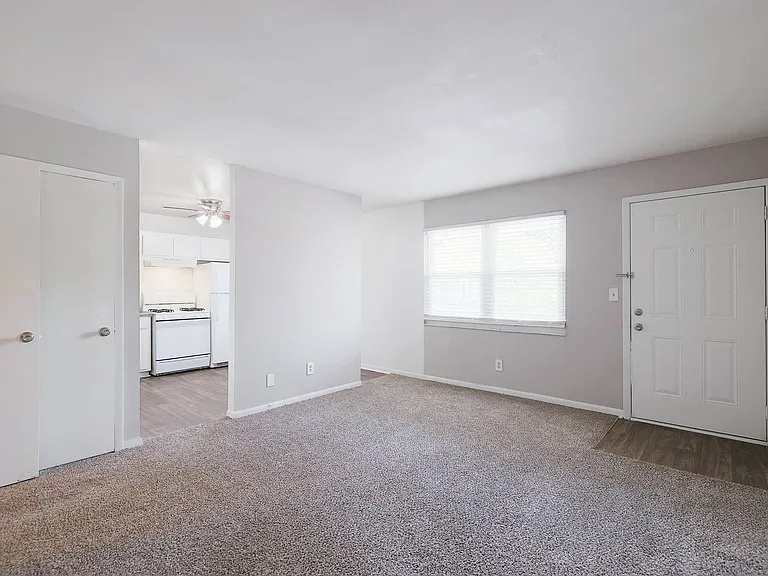 KENCO Briarcliff | Small-Town Feel. Big-City Access. — Photo 81