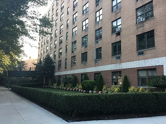 Rented by Lang Realty LLC | media 16